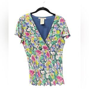 Floral V-neck Blouse